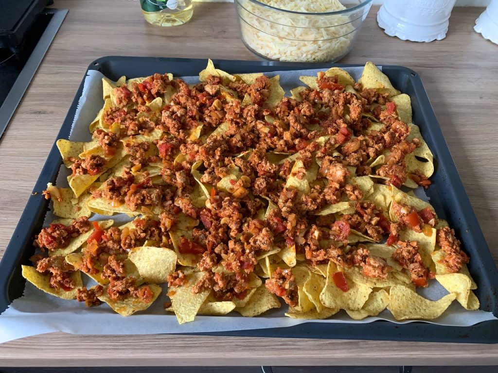 nachos receptas su gvakamole